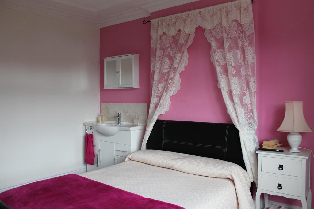 Saint Gabriel'S Road Guesthouse Лондон Номер фото